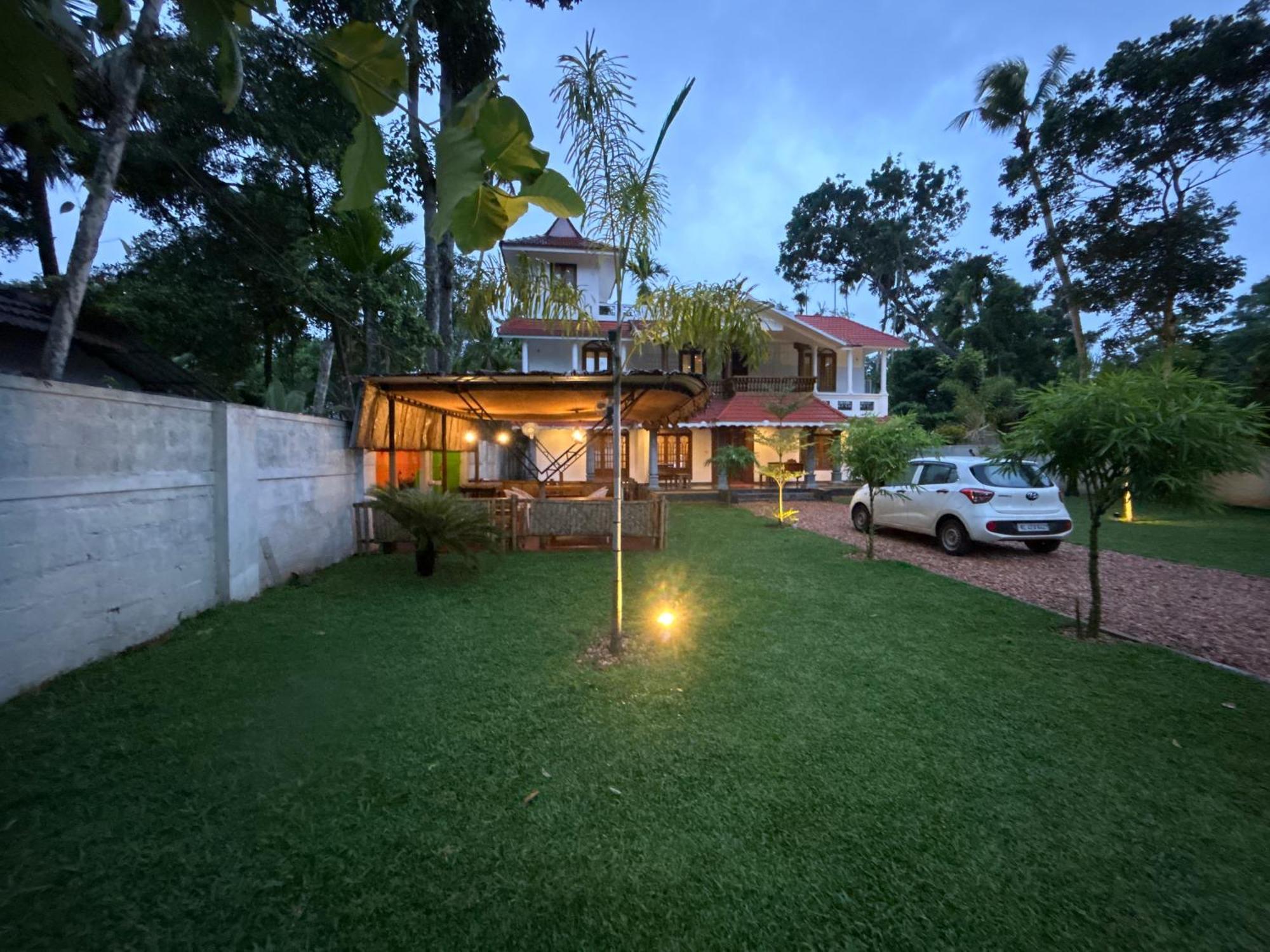 Marari Casa De Victoria Bed & Breakfast Alappuzha Bagian luar foto